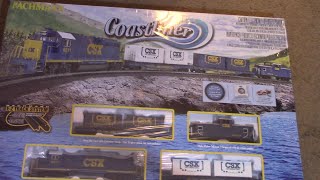 Bachmann HO Coastliner train set review [upl. by Aevin]