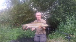 River Lea barbel fishing a small river approach by Patric Kyte [upl. by Acireed]