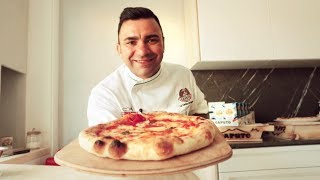 Pizza napoletana fatta in casa la ricetta di Davide Civitiello [upl. by Soinotna]