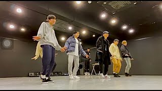 ENHYPEN Dancing to TXT “CROWN” [upl. by Giacopo]