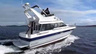 Bayliner Command 2958 Flybridge  Walkthrough [upl. by Ciccia]