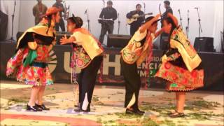 Folk Dance Peru  HUAYLARSH DE CARNAVAL [upl. by Aneeh947]