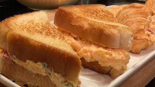 HOW TO MAKE A SIMPLE PIMENTO CHEESE SPREAD [upl. by Ttegirb]