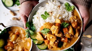 Quick 30Minute Chicken Massaman Curry [upl. by Quarta]