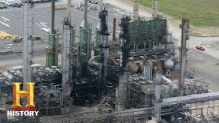 Engineering Disasters How Do Oil Refineries Work  History [upl. by Orfield672]