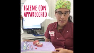 Come lavare i denti con lapparecchio ortodontico [upl. by Kirstyn]