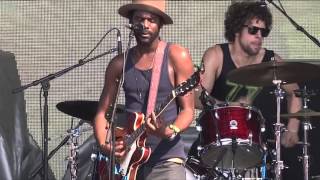 Gary Clark Jr  When My Train Pulls In LIVE [upl. by Ahtekal]