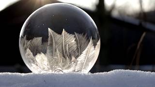 Frozen bubble  Seifenblase gefriert  1080p [upl. by Jeaz]