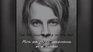 Magnetized  Tom Odell Traducida en Español  lyric [upl. by Athalla]