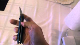 How to open and close a Kershaw Scallion knife [upl. by Wei96]