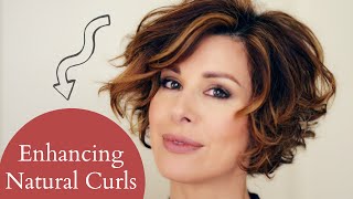 HOW TO STYLE LAYERED SHORT NATURAL CURLY HAIR  Dominique Sachse [upl. by Levy]