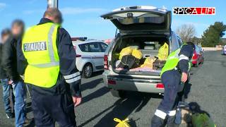 Point chaud pour les douanes I Autoroute du sud [upl. by Nnahteb]