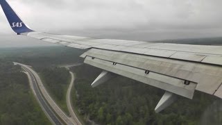 SAS 737700 Awesome Landing at Gothenburg Landvetter [upl. by Jeannette]