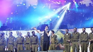 Shwekey  Mi Sheberach  Live in Nokia 2013 [upl. by Enytsirhc]