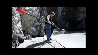 Copper River Salmon Dipping near Chitina Ak 2013 [upl. by Avek]