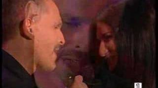 Laura Pausini  Especial Miguel Bosé Te Amaré [upl. by Notluf]