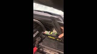 Service 4wd system Jeep Commander reset and trouble shooting [upl. by Aniarrol]